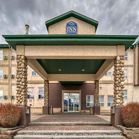 Grande Cache Inn & Suites Экстерьер фото